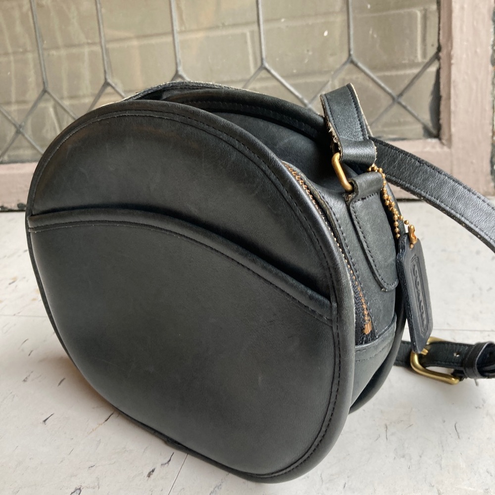 Vintage Coach Canteen Crossbody Bag